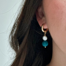 Load image into Gallery viewer, Apatite & Pearl Dangles